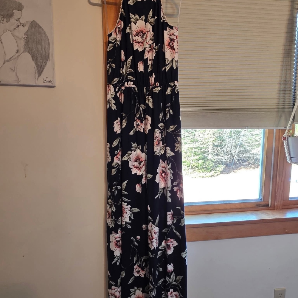 French Grey Floral Patterned Dress